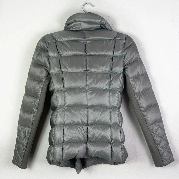 BCBGMAXAZRIA Lilly Short Packable Down Puffer Coat Asymmetrical Zip Grey SZ XXS - Picture 6 of 12